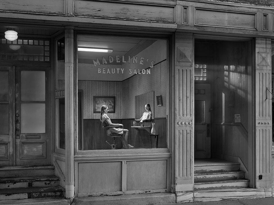 Gregory Crewdson Madeline's Beauty Salon, From the series: Eveningside, 2021-2022, ALBERTINA