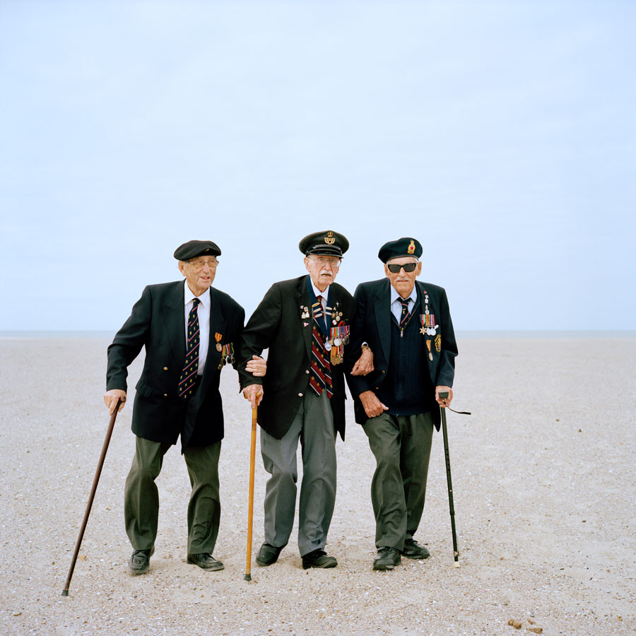 Britische Veteranen am Strand von Dünkirchen, Dunkerque, Frankreich 2015 © Roger Cremers Britische Veteranen am Strand von Dünkirchen, Dunkerque, Frankreich 2015 © Roger Cremers
