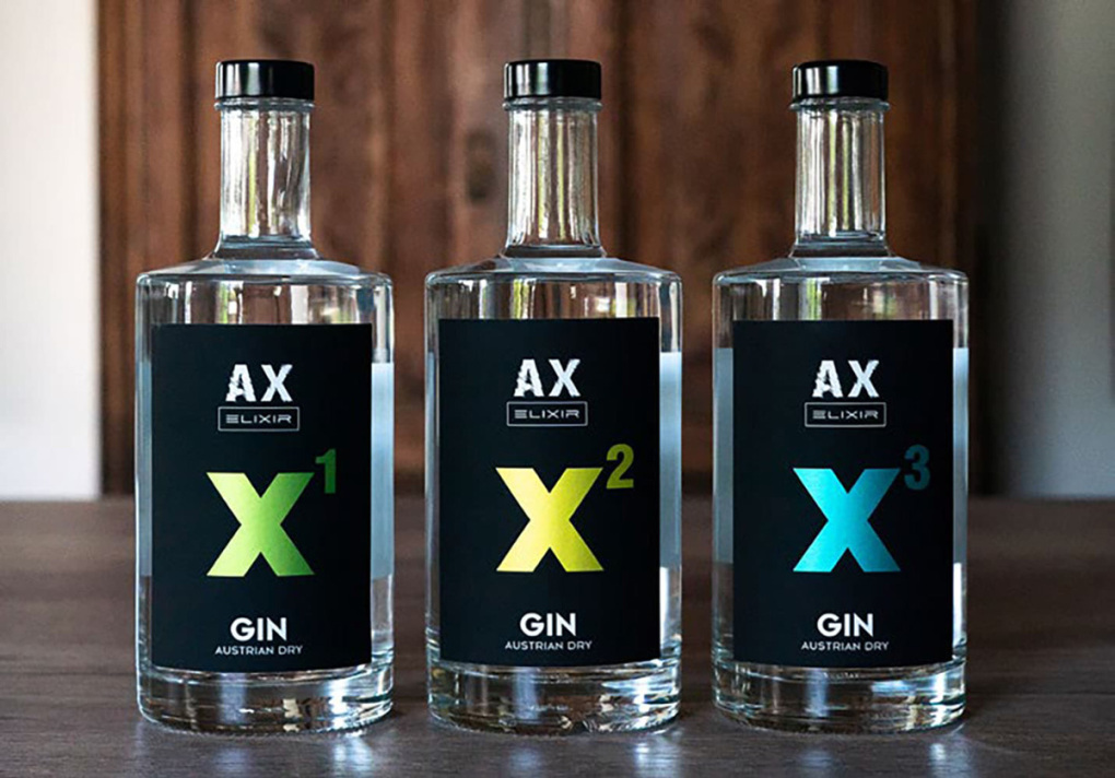 X1 Gin, der würzige, X2 Gin, der fruchtige, X3 Gin, der beerige © AX ELIXIR